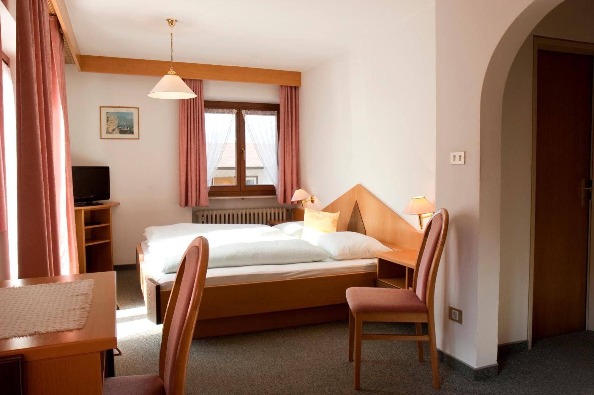 Bed and Breakfast Garni Renzler Разун-ді-Сопра Екстер'єр фото